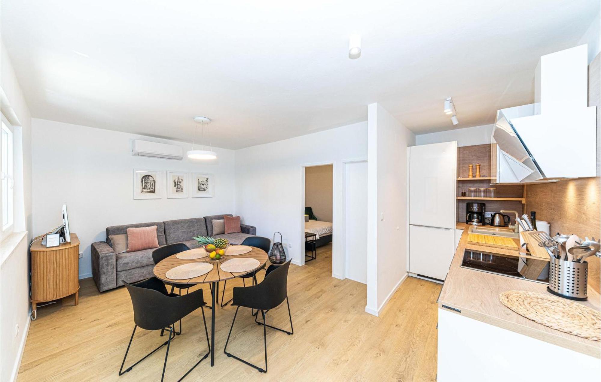 3 Bedroom Lovely Home In Ядрия Экстерьер фото